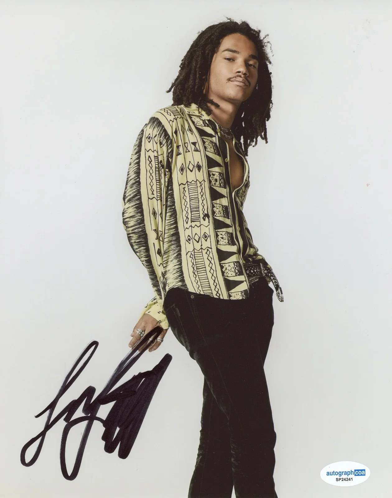 Luka Sabbat — Luka Sabbat Signed Autographed GROWN-ISH 8x10 Photo ACOA A, image 2