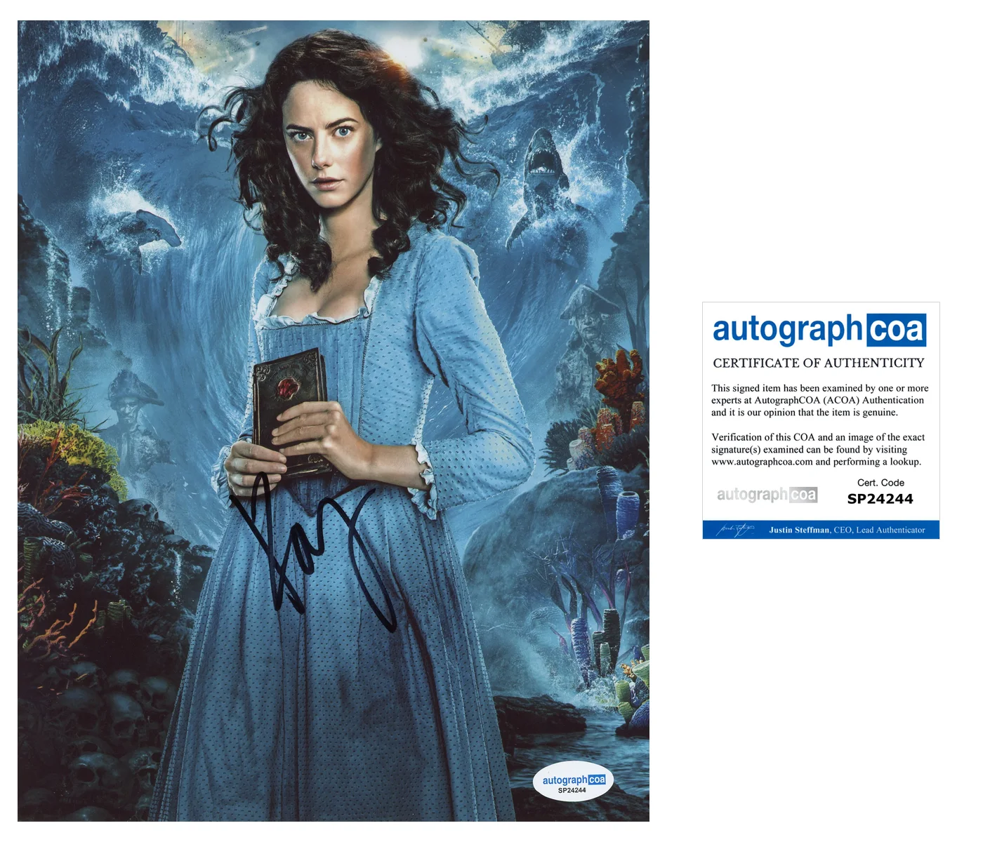 Kaya Scodelario — Kaya Scodelario Signed PIRATES OF THE CARIBBEAN 8x10 Photo EXACT Proof ACOA A