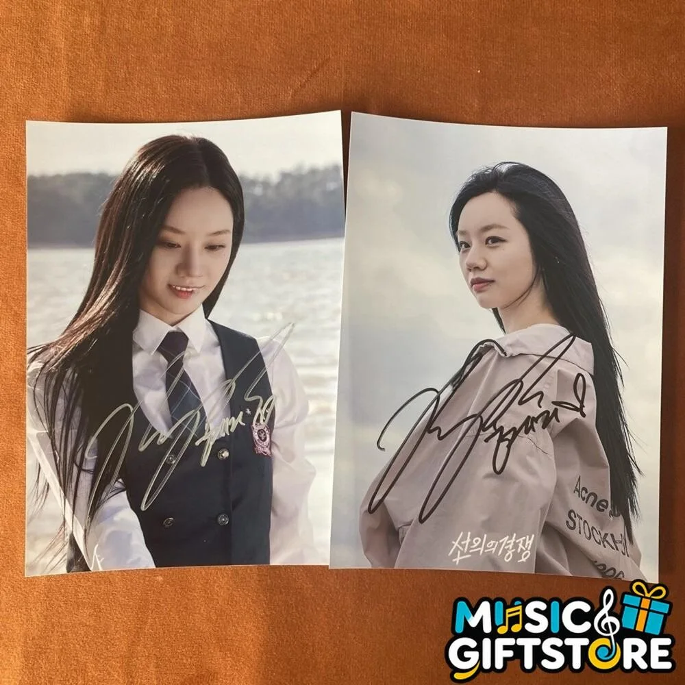 Friendly Rivalry Lee Hye-ri Autographed Signed Photo K-POP Collection 2025A #MUG, изображение 2