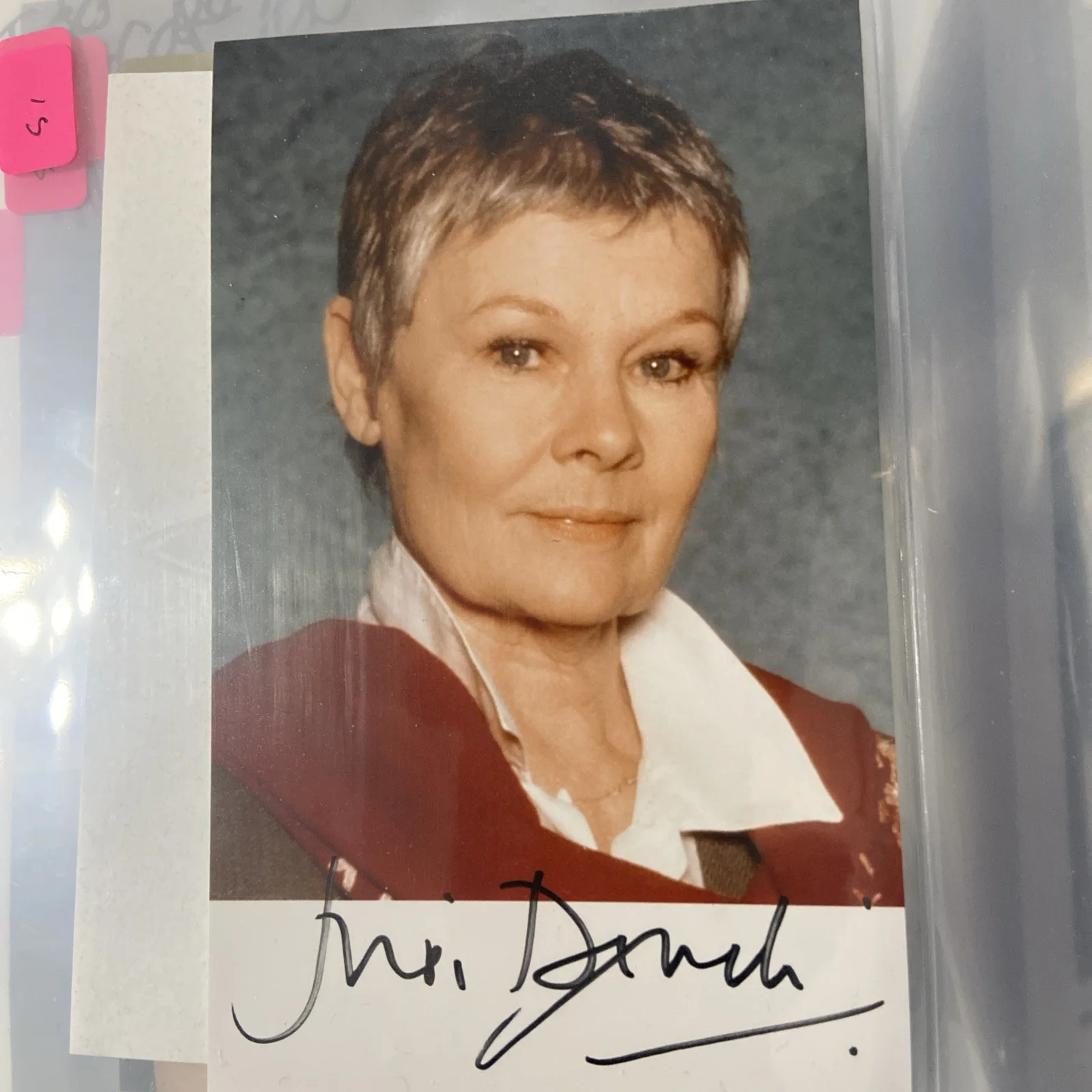 Judi Dench — Judi Dench Signed Autographed Color Glossy 4x6 Photo Elizabeth James Bond 007