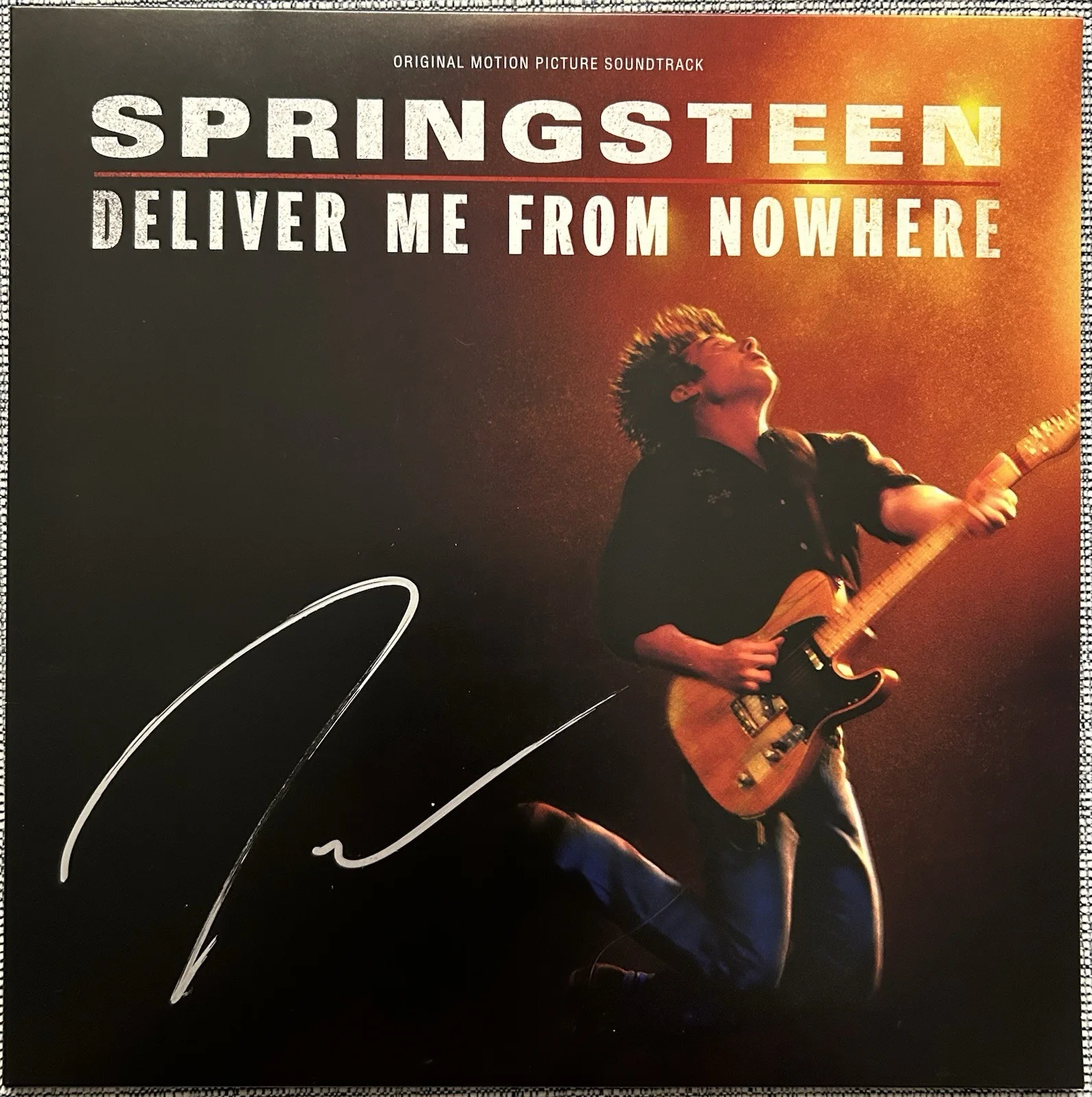 JEREMY ALLEN WHITE SIGNED SPRINGSTEEN DELIVER ME FROM NOWHERE VINYL BECKETT COA, image 2