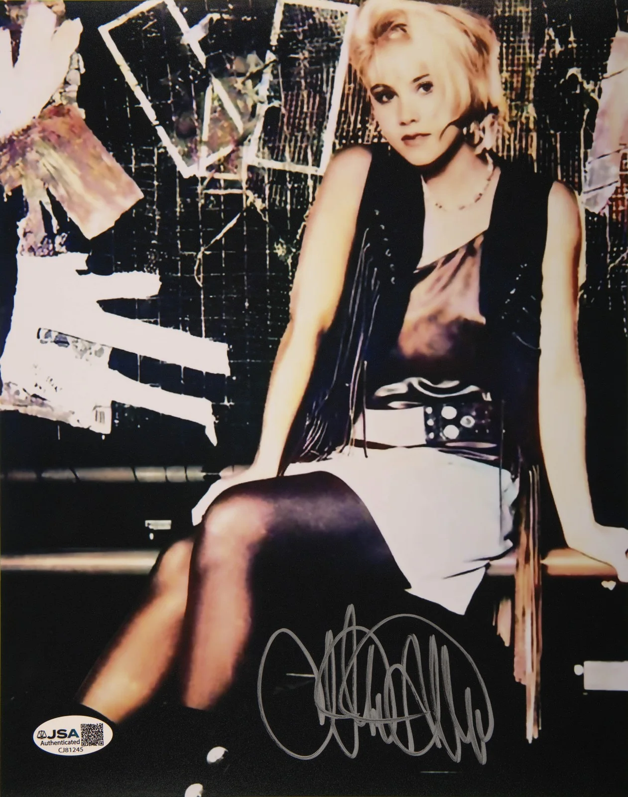 Christina Applegate — Christina Applegate Signed 8x10 Photo JSA COA from Private Signing, image 2