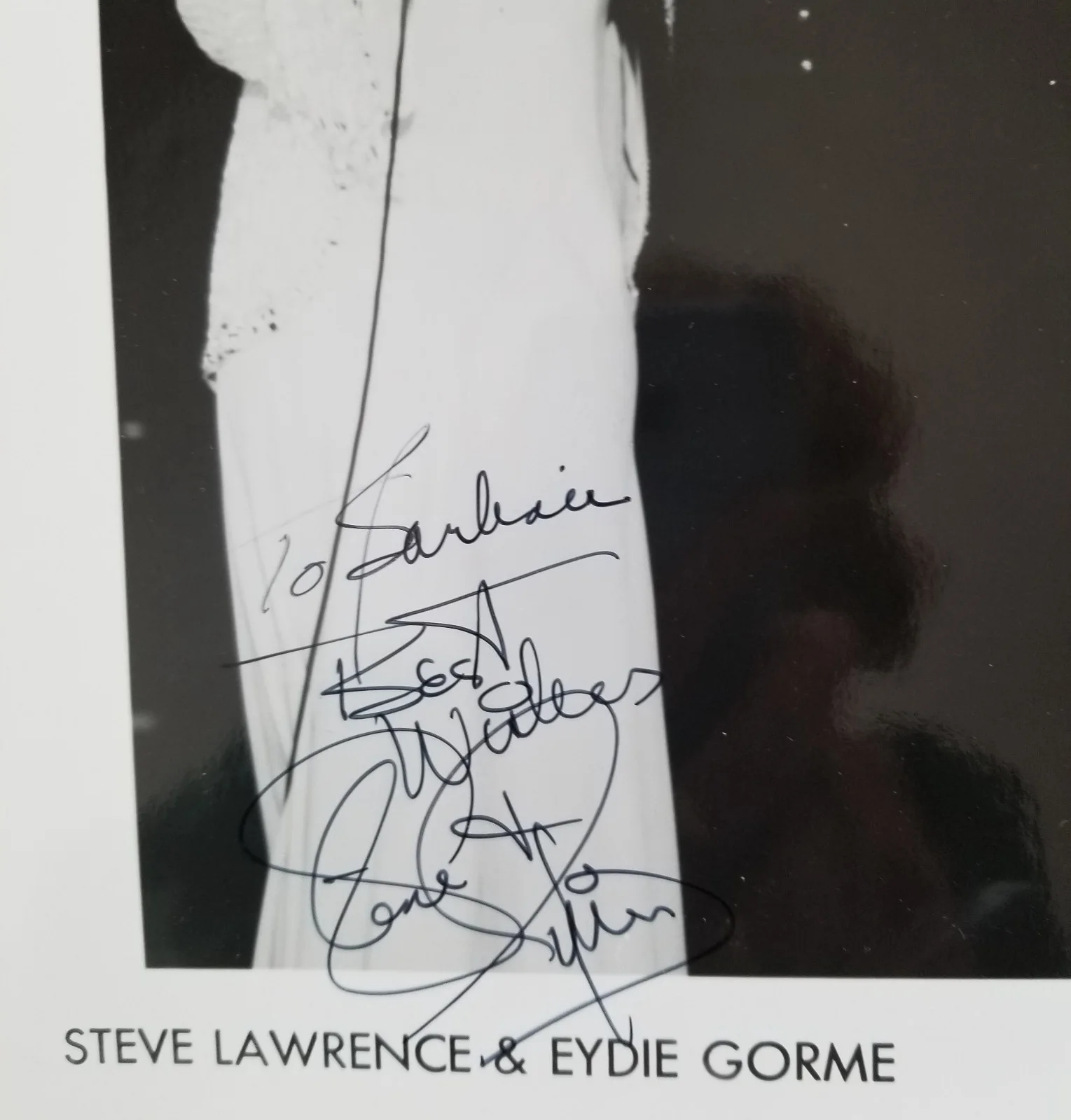 Steve Lawrence, Eydie Gorme — Steve Lawrence & Eydie Gorme Photograph Signed 8x10 Autographed Portrait, image 2