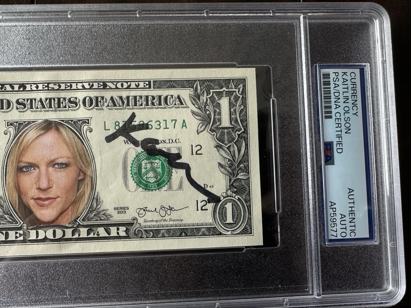 KAITLIN OLSON Finding Dory Signed $1 One Dollar Bill Currency PSA/DNA AUTO 1/1, image 2