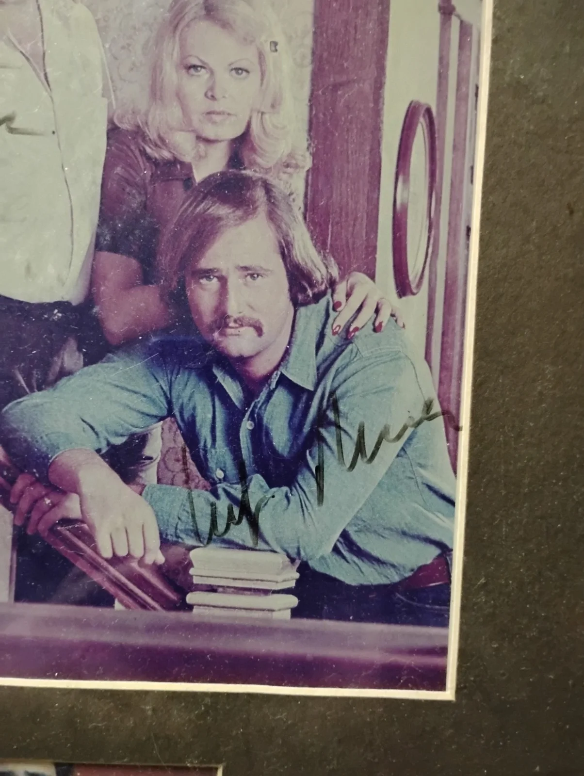 Rob Reiner, Jean Stapleton — All in the Family, Rob Reiner Jean Stapleton signed framed, matted, изображение 3