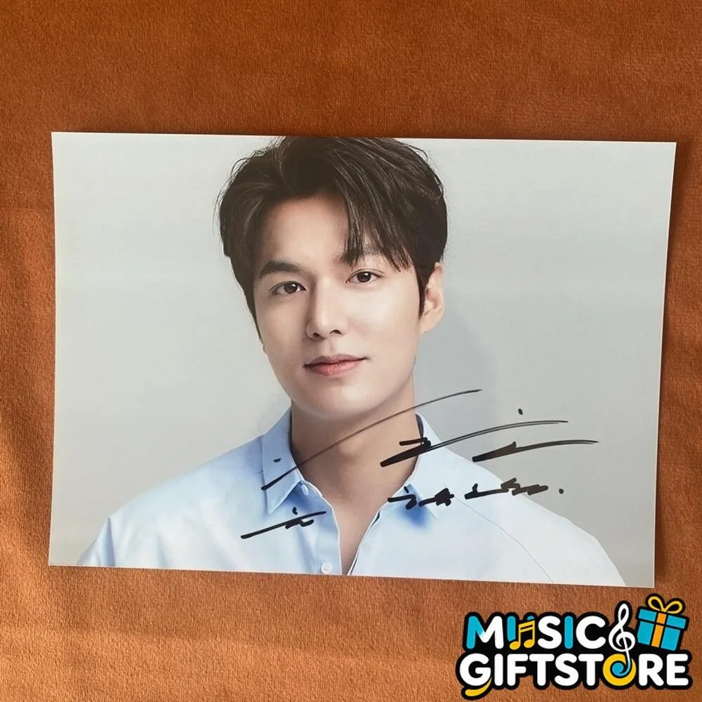 LEE MINHO MinHo Autographed Signed Photo 4*6 COLLECTION K-POP 2025 #MUGS, image 3