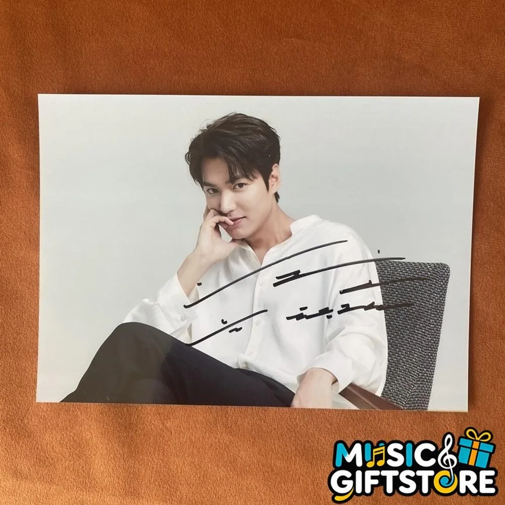 LEE MINHO MinHo Autographed Signed Photo 4*6 COLLECTION K-POP 2025 #MUGS, image 4
