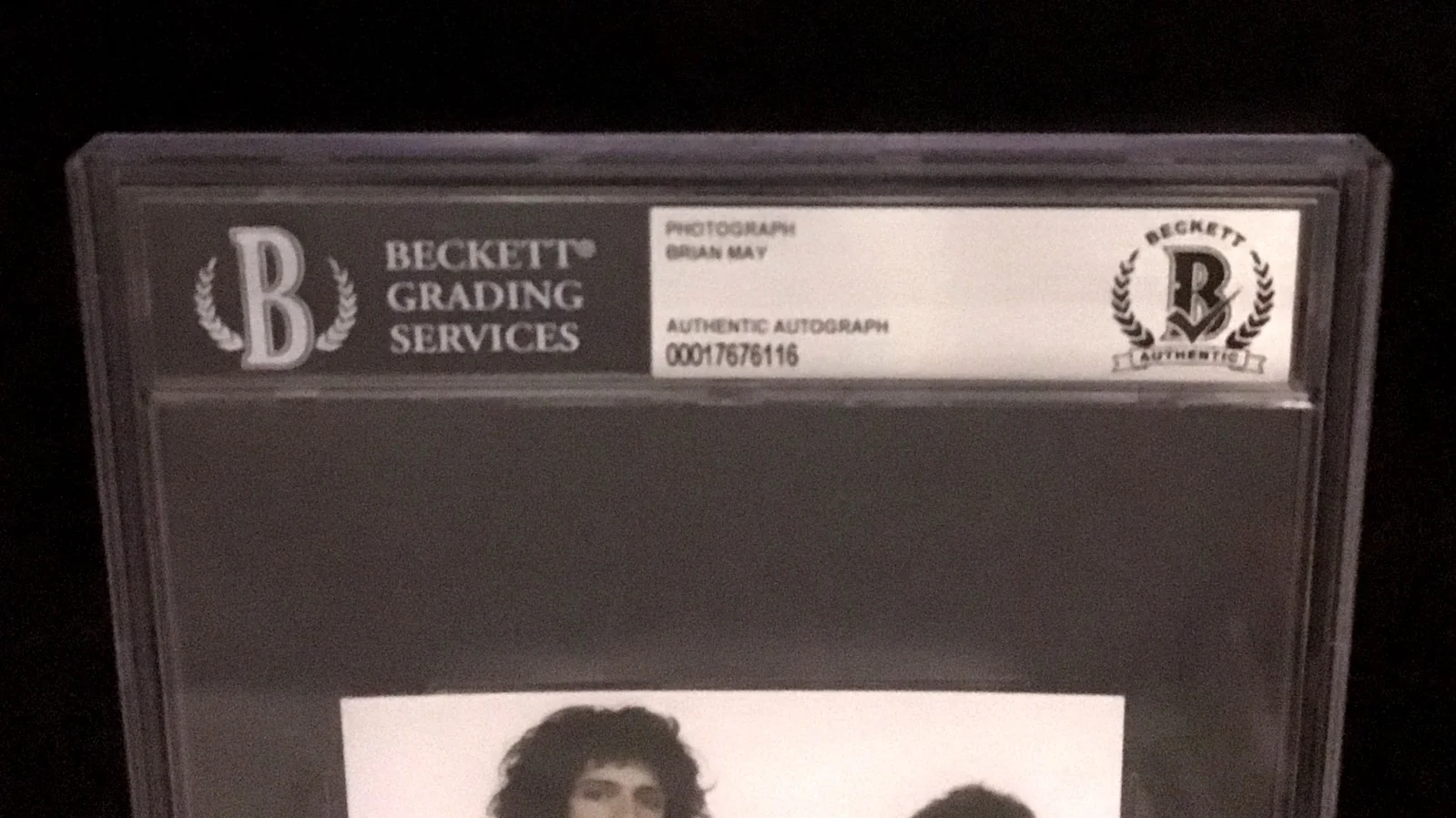 BRIAN MAY AUTOGRAPHED QUEEN PHOTO SIGNED & INSCRIBED BECKETT AUTHENTIC BAS BGS, image 3