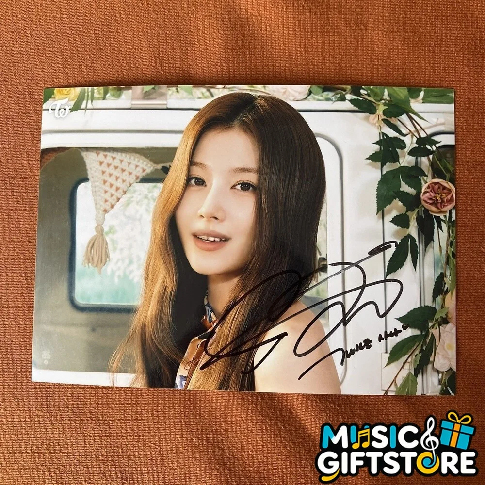 TWICE Autographed Signed Photo 4*6 K-POP Gifts Collection 2025 #MUGS, image 4