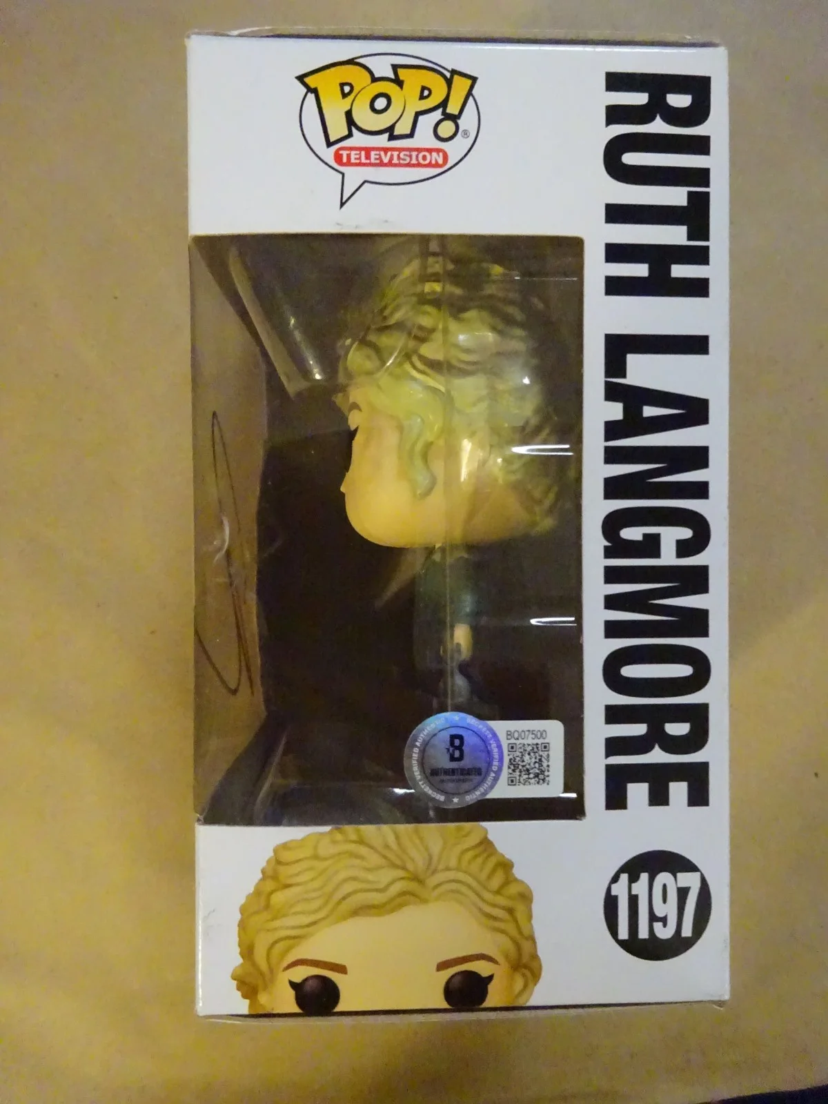 Julia Garner — Signed Julia Garner Autographed Ozark Ruth Langmore Funko Pop Beckett BAS COA, image 5