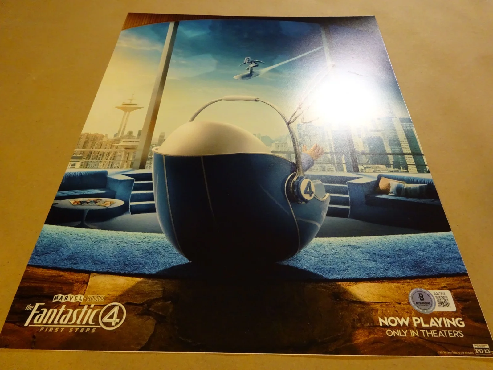 Julia Garner — Signed Julia Garner Autographed Fantastic 4 Silver Surfer 11"X14" Photo BAS COA, изображение 2