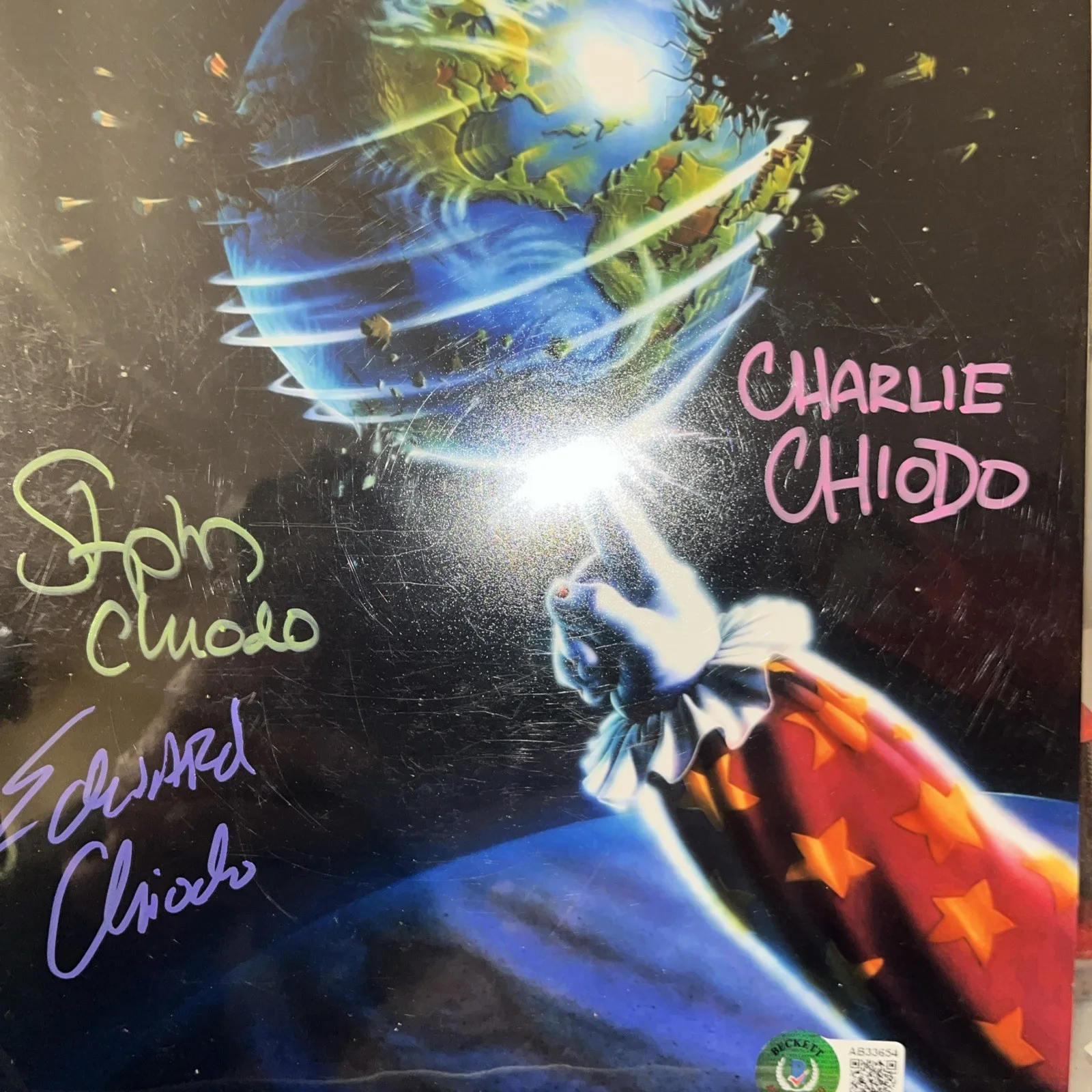 The Chiodo Brothers — Chiodo Brothers Triple Signed 8x10 Killer Klowns From Outer Space Beckett COA, изображение 2