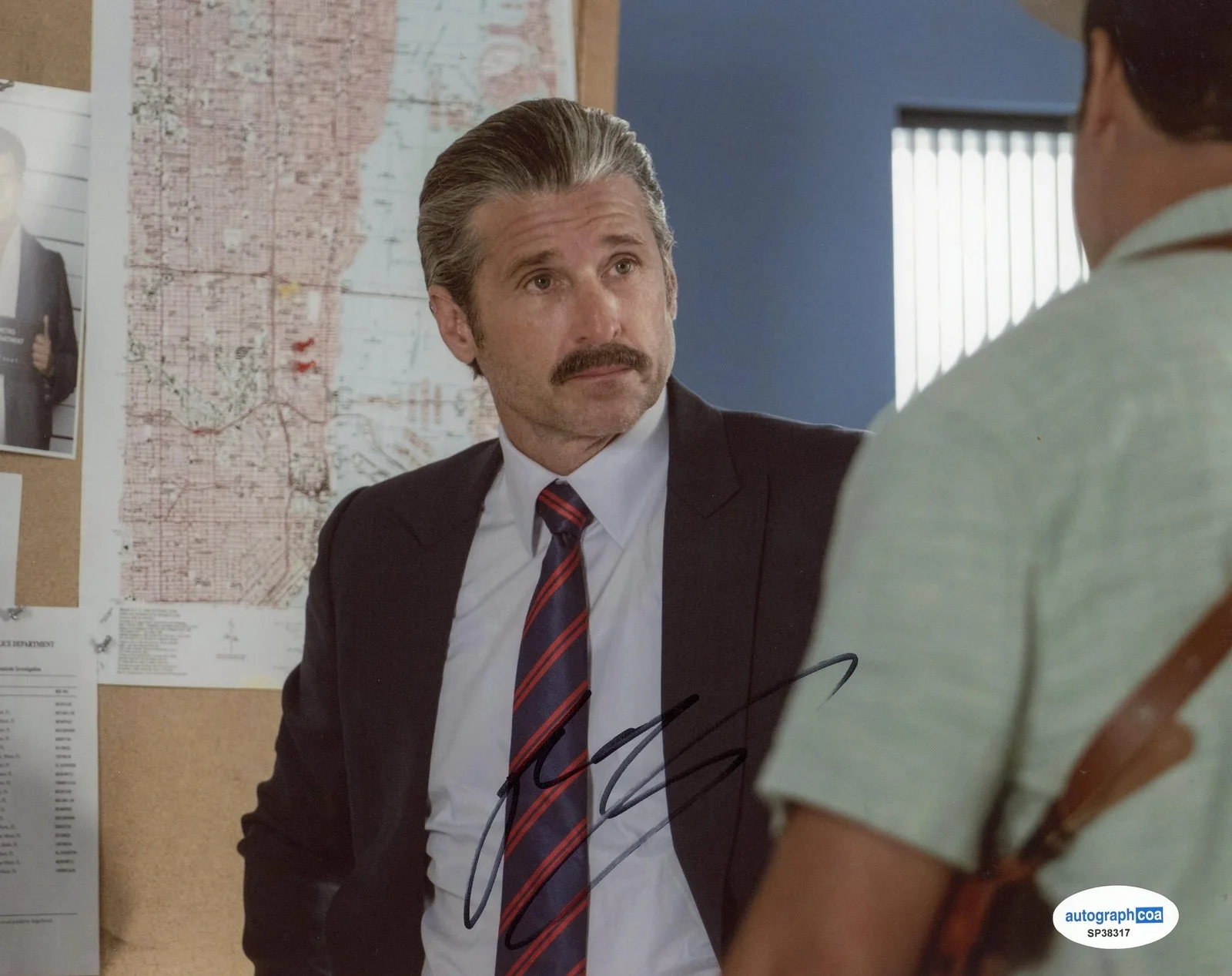 Patrick Dempsey — Patrick Dempsey "Dexter: Original Sin" AUTOGRAPH Signed 8x10 Photo B ACOA, image 2