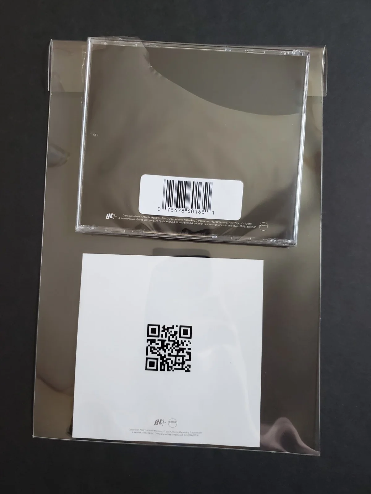 Lil Uzi Vert Signed Eternal Atake 2 CD + Bonus Uzi Keychain, изображение 5