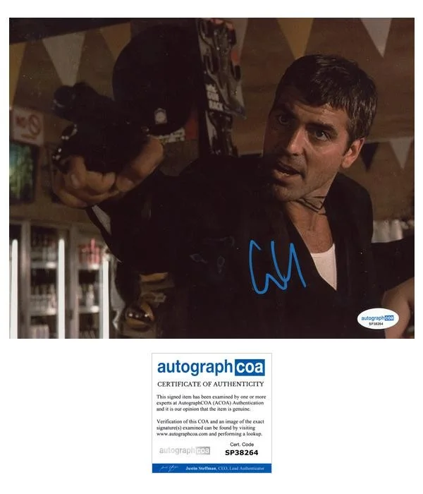 George Clooney — George Clooney "From Dusk Till Dawn" AUTOGRAPH Signed 'Seth' 8x10 Photo ACOA