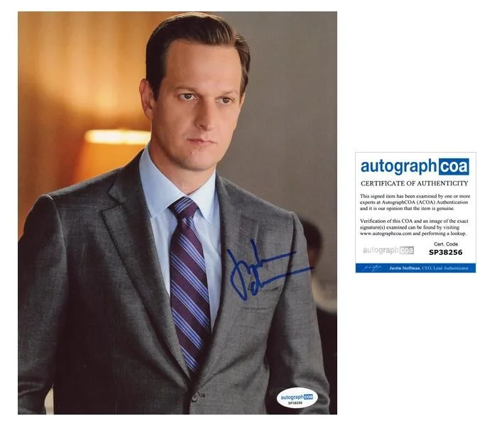 Josh Charles — Josh Charles "The Good Wife" AUTOGRAPH Signed 'Will Gardner' 8x10 Photo ACOA