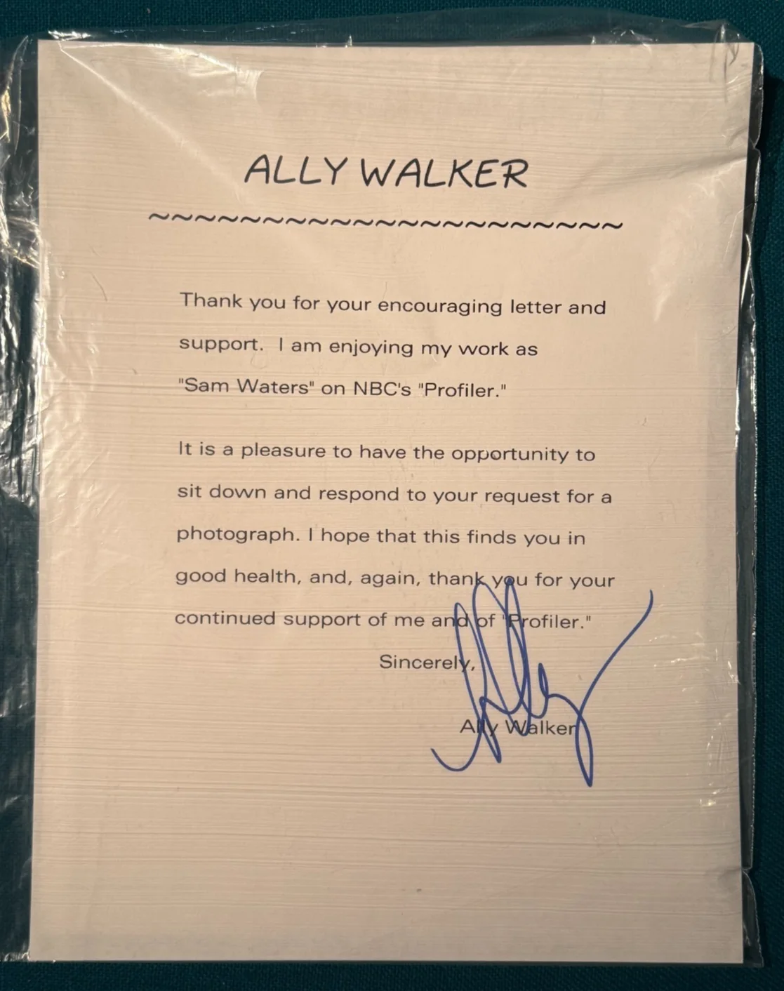 Ally Walker — Ally Walker Autograph 8x10 B&W Photo - Soap Opera Star Santa Barbara, image 2