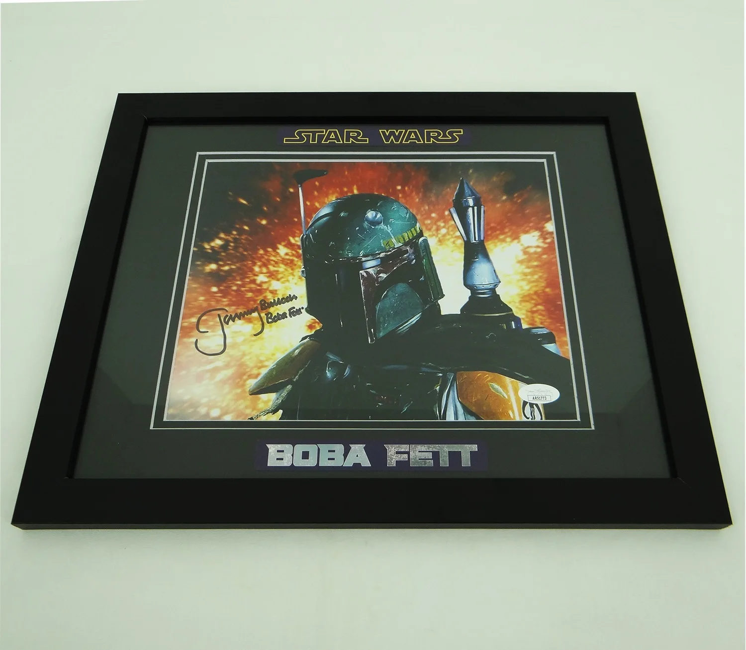 Jeremy Bulloch — Jeremy Bulloch Hand-Signed Star Wars Boba Fett 8x10 Photo Custom Framed JSA COA, изображение 3
