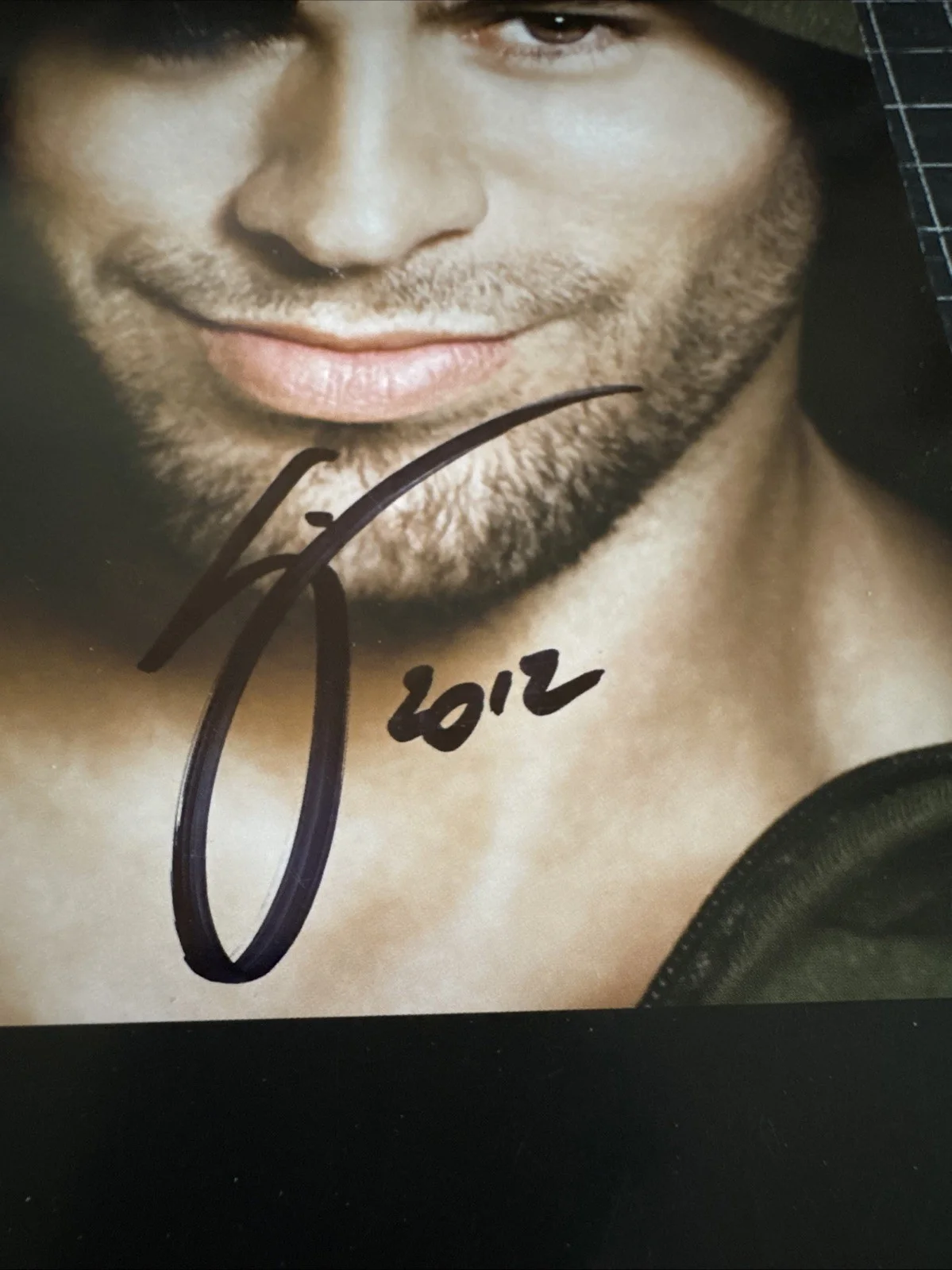 Two (2) Enrique Iglesias & Jennifer Lopez Tour Poster 2012 (SIGNED x2, Limited), image 4