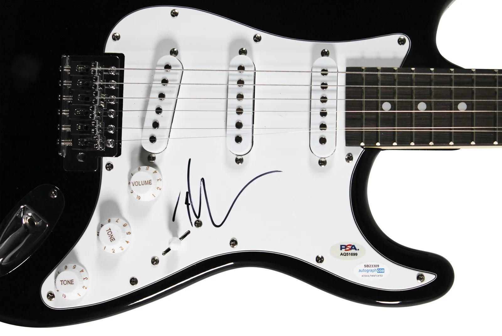 Tim McGraw — Tim McGraw Authentic Signed Black Electric Guitar Autographed PSA/DNA #AQ51699, image 2
