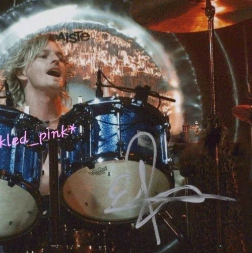 Eric Kretz- Drummer of Stone Temple Piolets (STP) Signed/autographed Photo w/COA, изображение 2