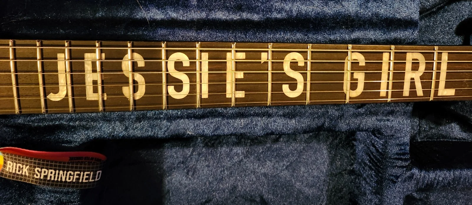 RICK SPRINGFIELD "JESSIE'S GIRL" Signed Schecter Guitar 2025, image 3