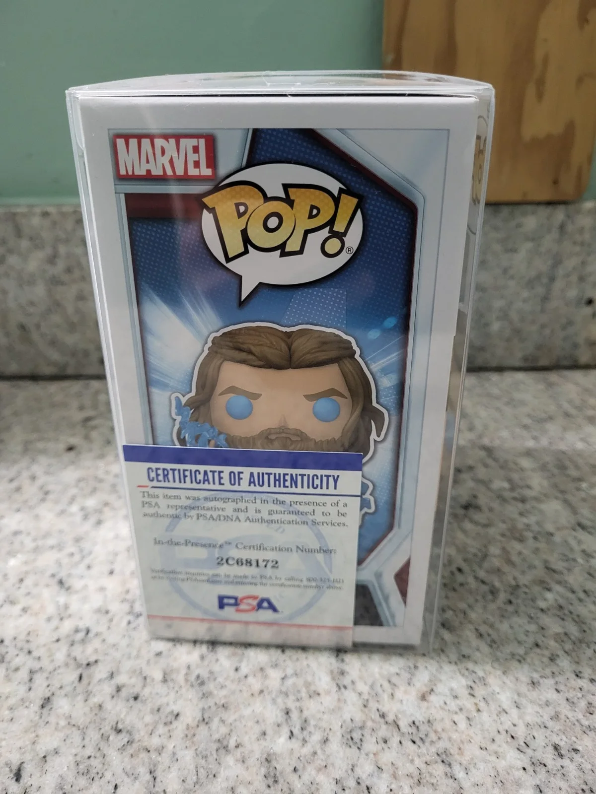Funko Pop! Avengers Endgame Thor #1117 Signed Chris Hemsworth PSA Authentication, image 3
