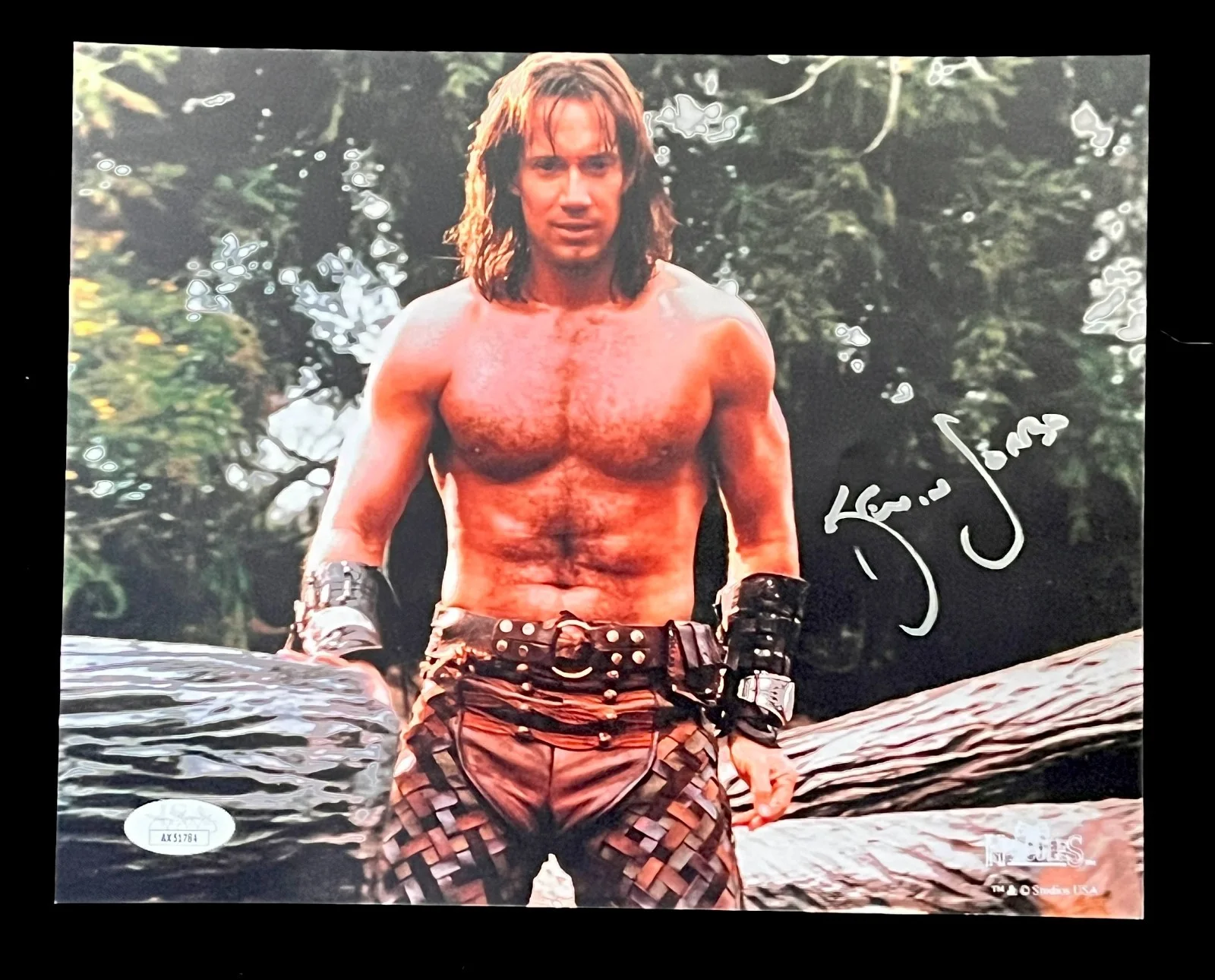 KEVIN SORBO HAND SIGNED 8X10 PHOTO JSA COA. HERCULES THE LEGENDARY JOURNEYS, изображение 2