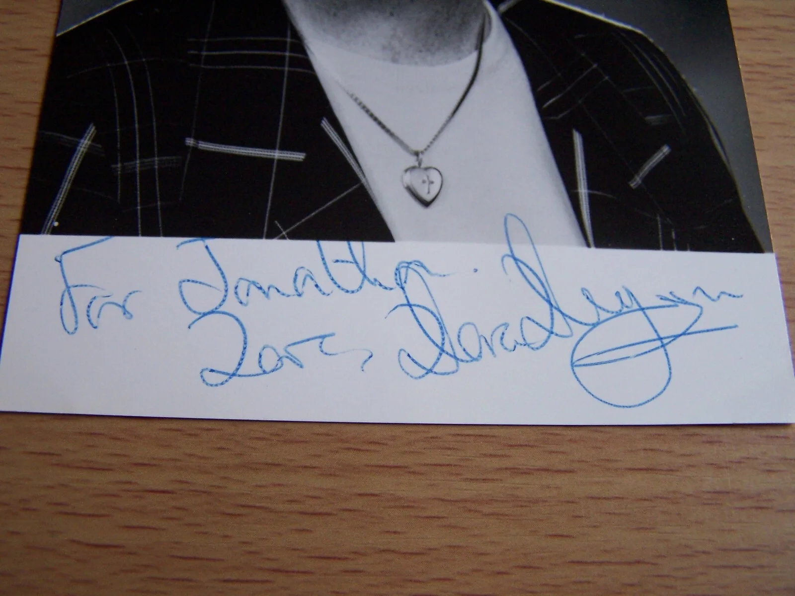 Dora Bryan Hand Signed Photocard Attributed Autograph Carry On Actress, image 2