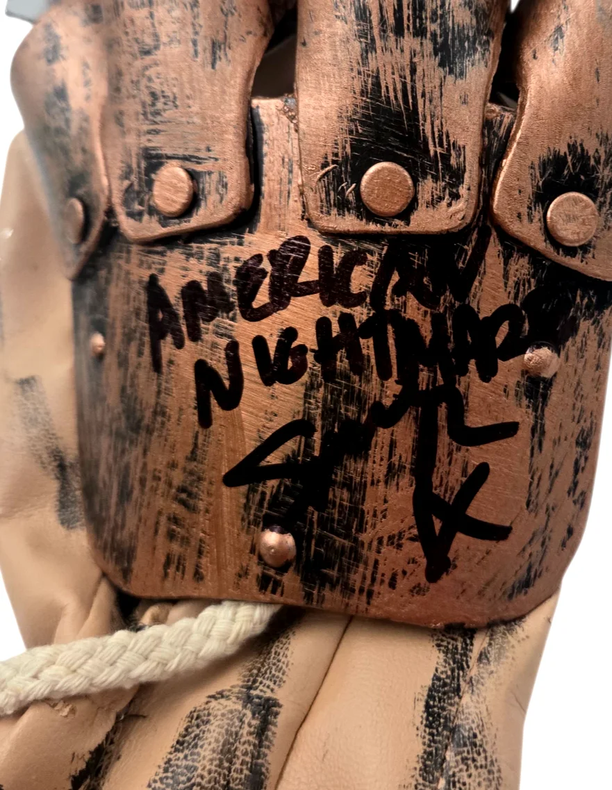 Spencer Charnas Signed Freddy Krueger Glove Ice Nine Kills Autograph Beckett COA, изображение 2
