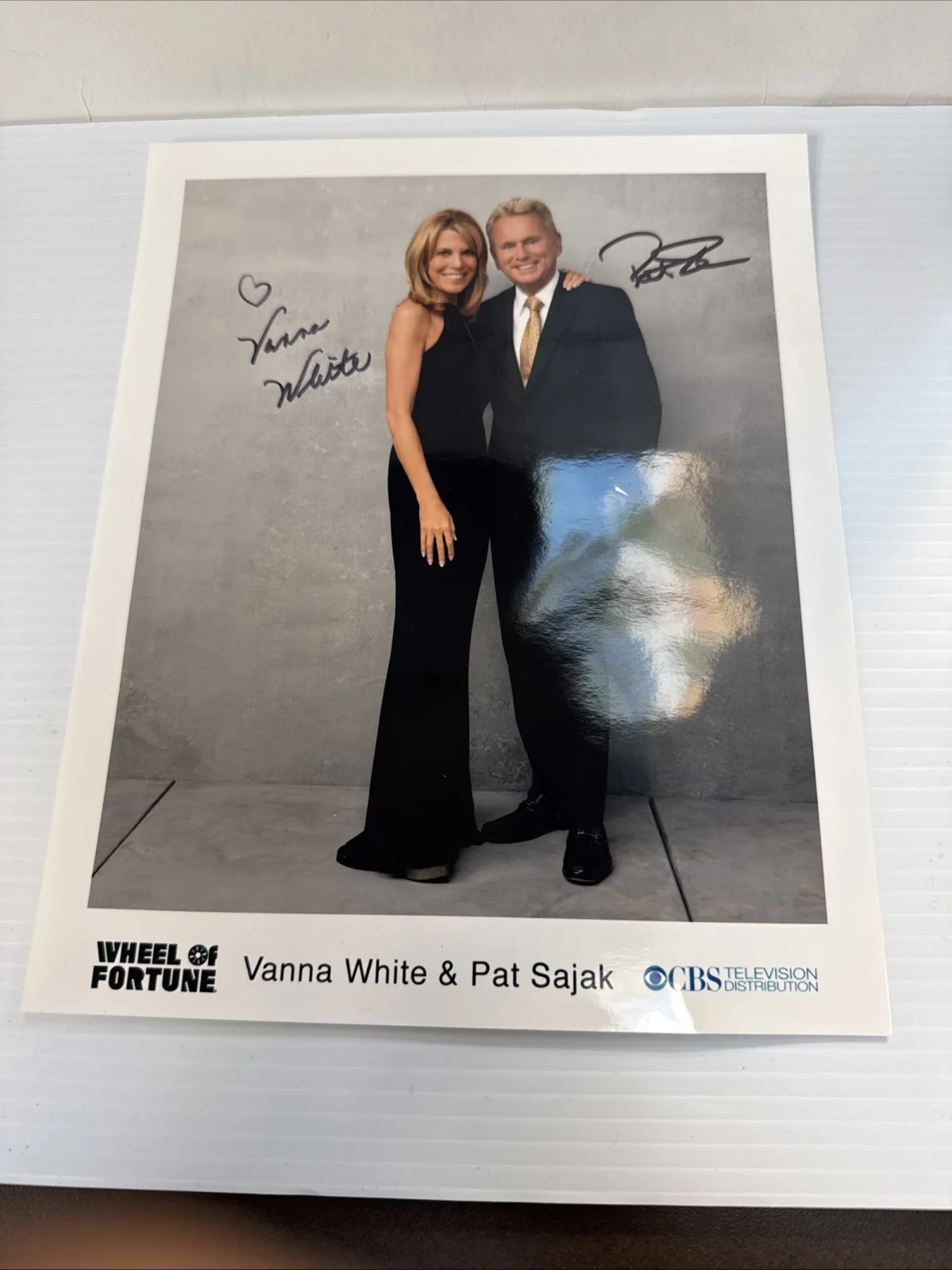 Pat Sajak and Vanna White — Pat Sajak Vanna White Dual Signed 8 x 10 Photo Wheel Of Fortune Host Autograph
