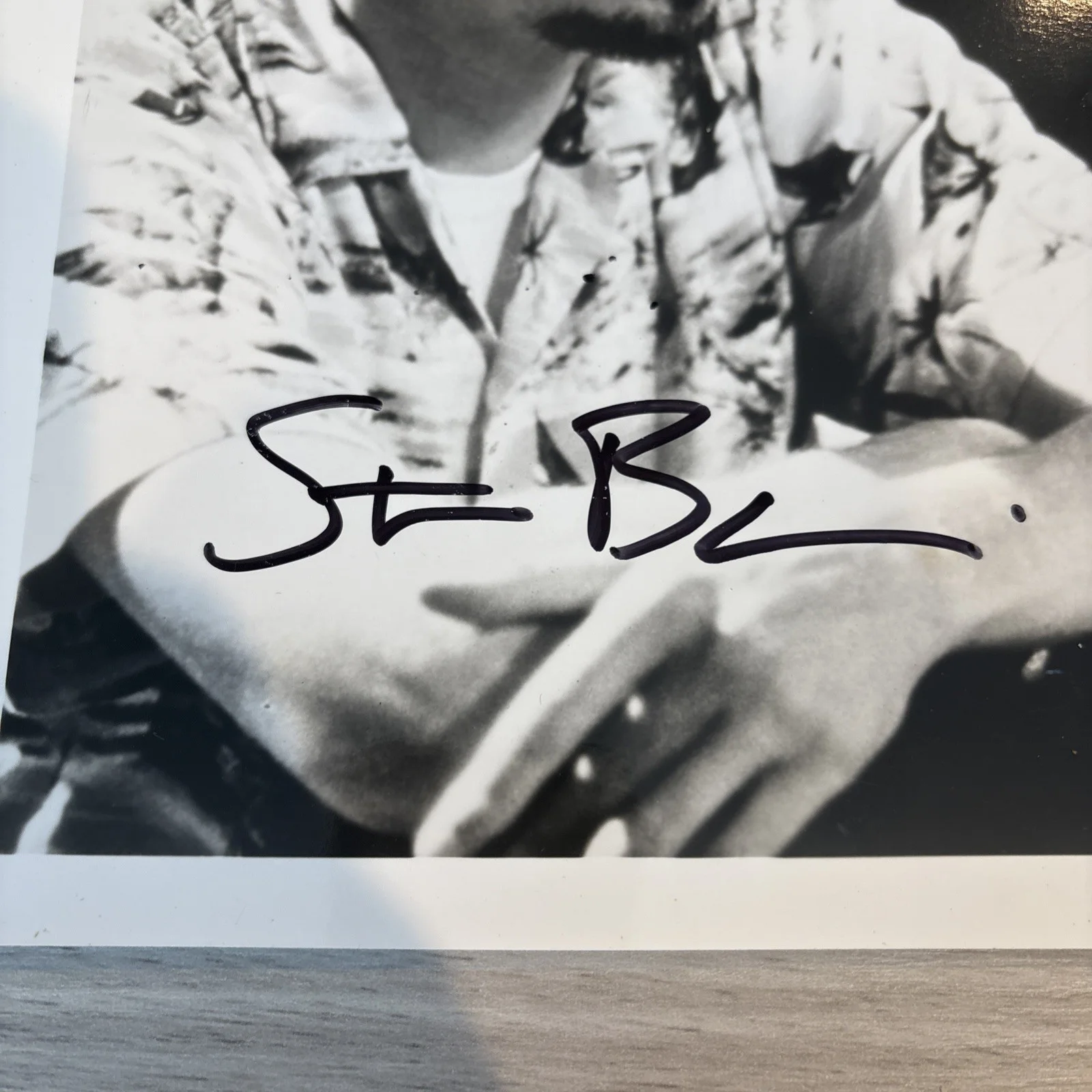 Steve Buscemi — Steve Buscemi Rare! autographed signed Reservoir Dogs 8x10 photo, изображение 2