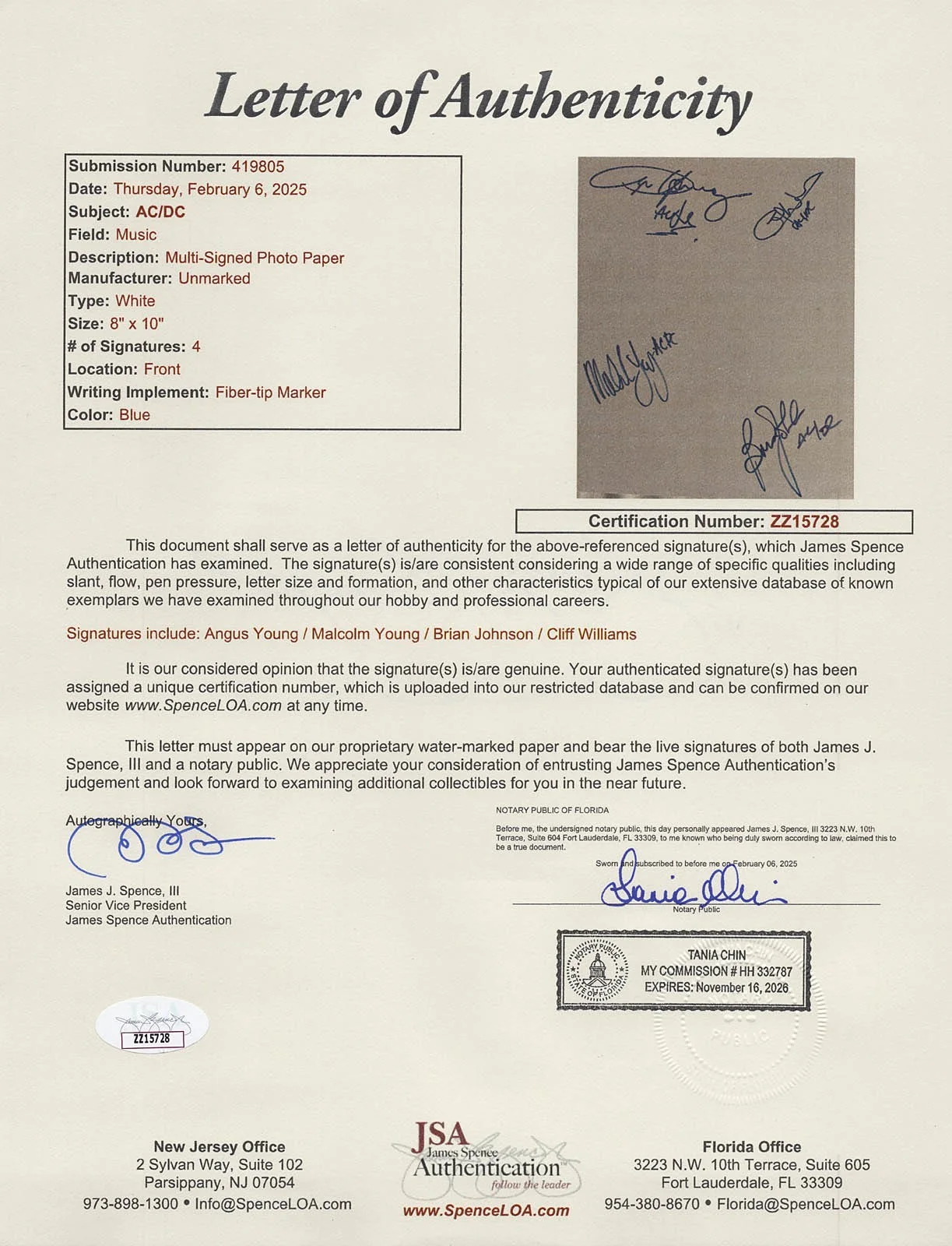 AC/DC - Angus Young, Brian Johnson, Malcolm Young, Cliff Williams — Framed AC/DC signed White Sheet "BLACK IN BLACK" Vinyl BRIAN Angus Young JSA LOA, изображение 2