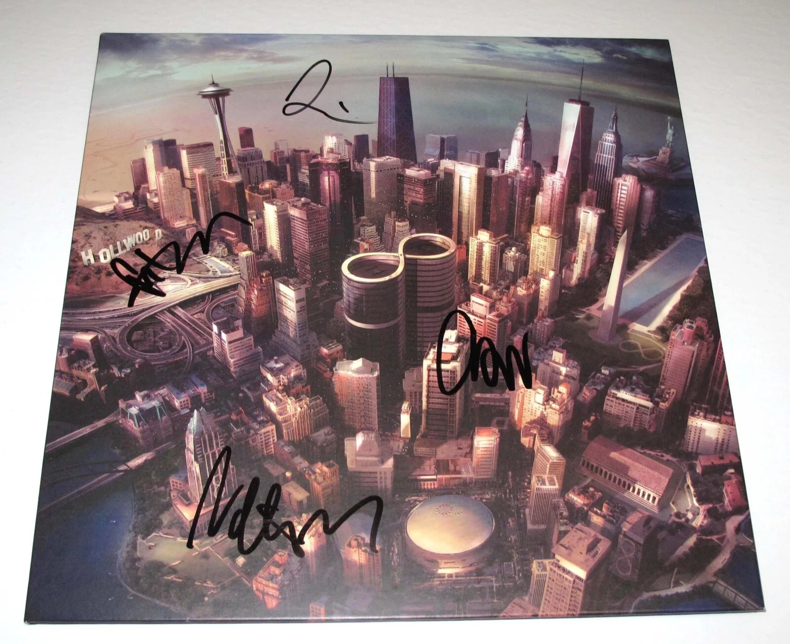 FOO FIGHTERS - Taylor Hawkins — Taylor Hawkins +3 signed FOO FIGHTERS "SONIC HIGHWAYS" Vinyl Album b COA, изображение 2