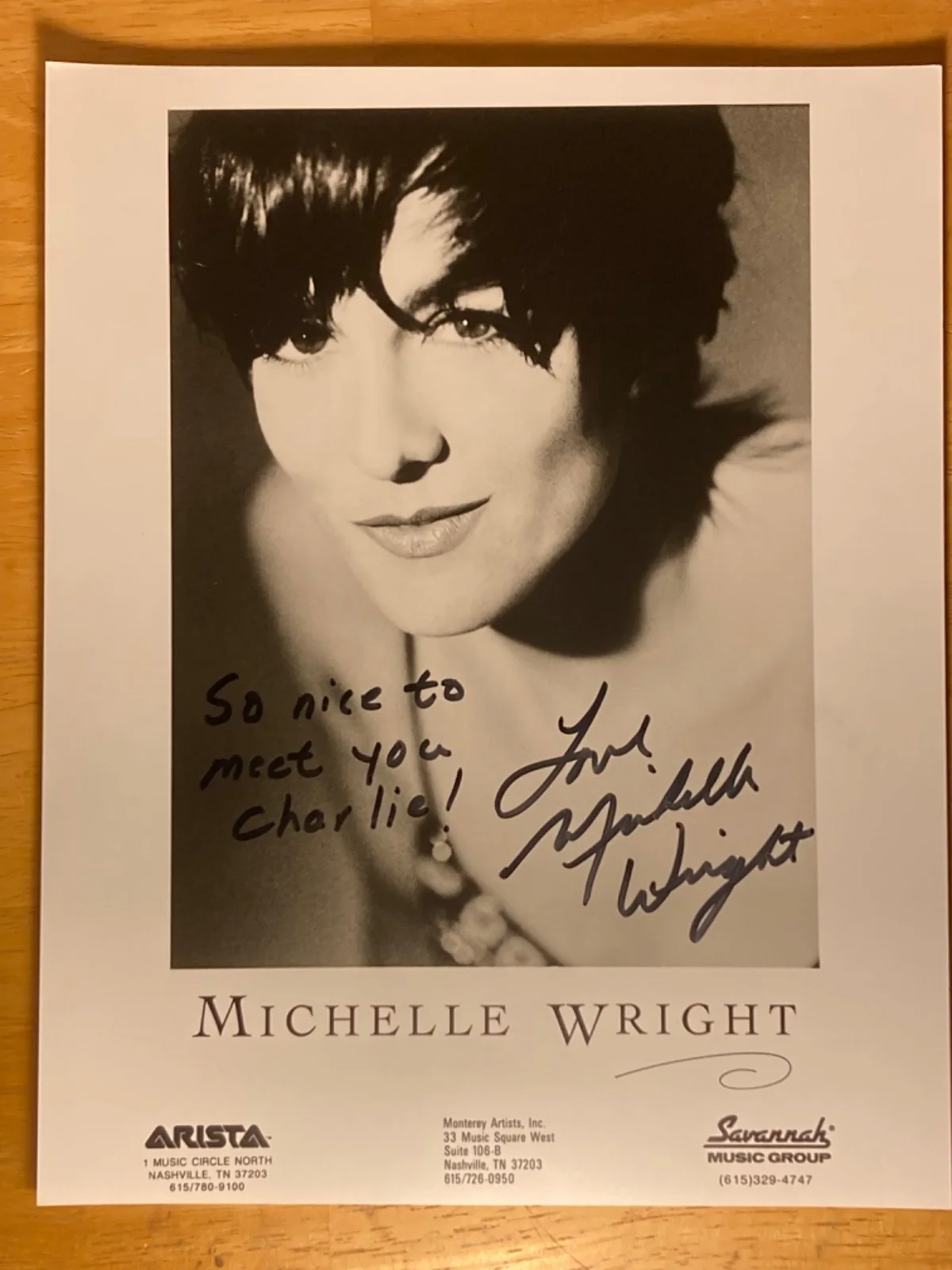 Hand SIGNED Michelle Wright 8x10 Agency Press Photo - Country Musician, изображение 2