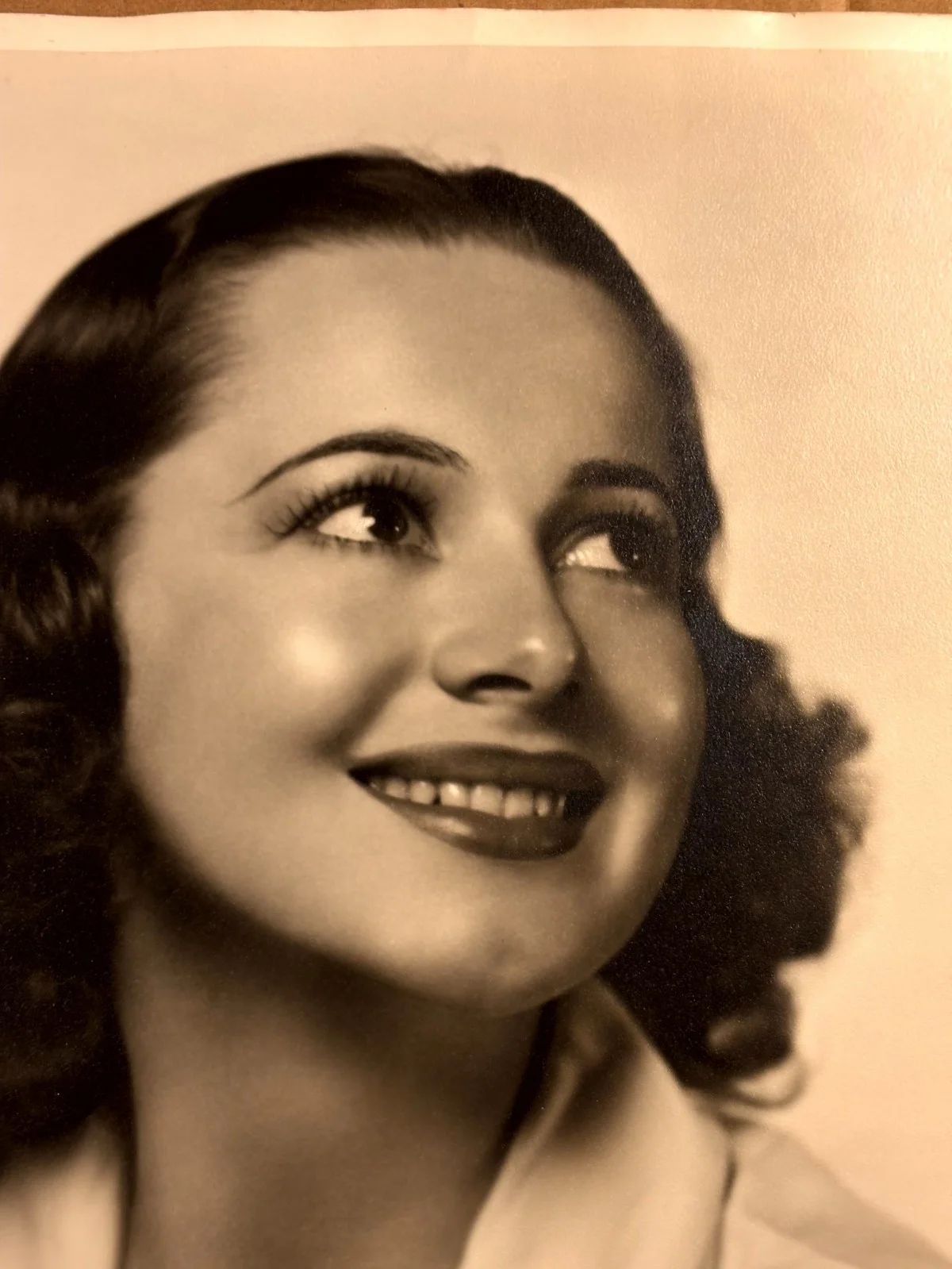 Olivia de Havilland Beautiful Very Rare Early Autographed Oversize 11/14Photo30s, изображение 4