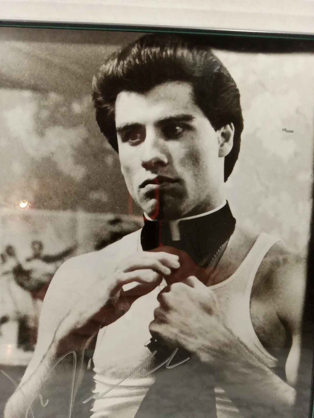 John Travolta — John Travolta Vintage actor-singer Framed, black and white photo signed, image 2