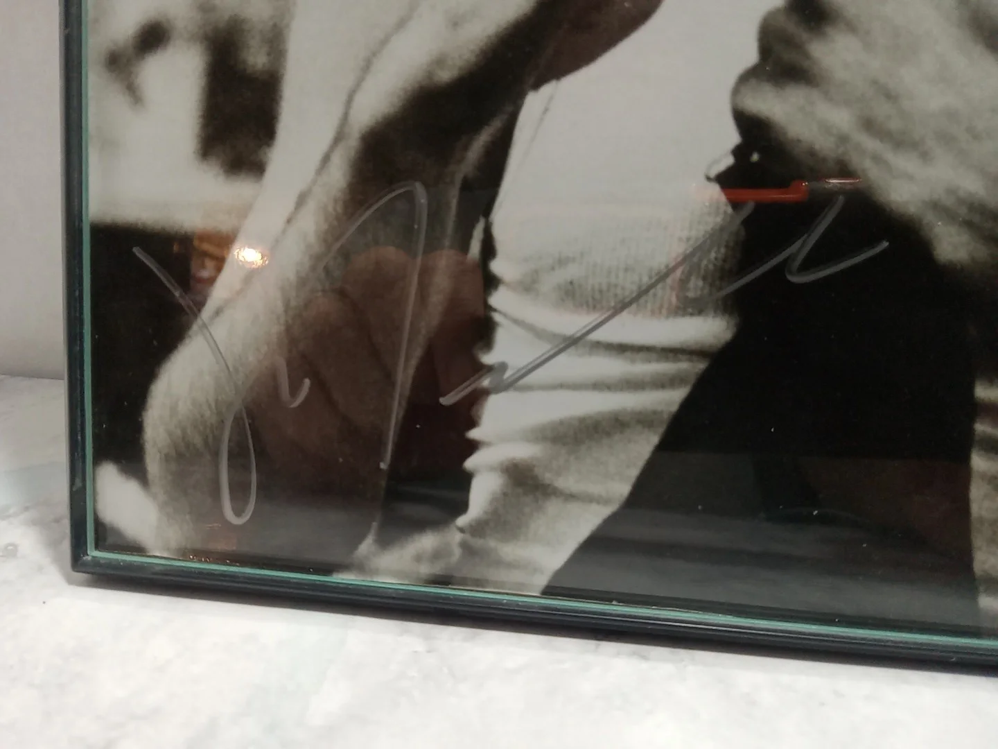 John Travolta — John Travolta Vintage actor-singer Framed, black and white photo signed, image 5