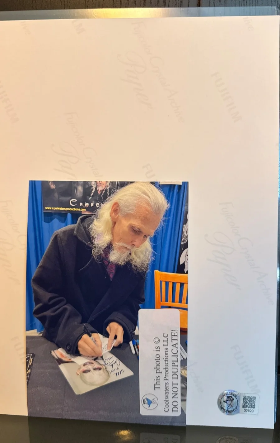 CAMDEN TOY — Buffy The Vampire Slayer HUSH Camden Toy Gentlemen Autographed 8x10 photo (COA), изображение 2