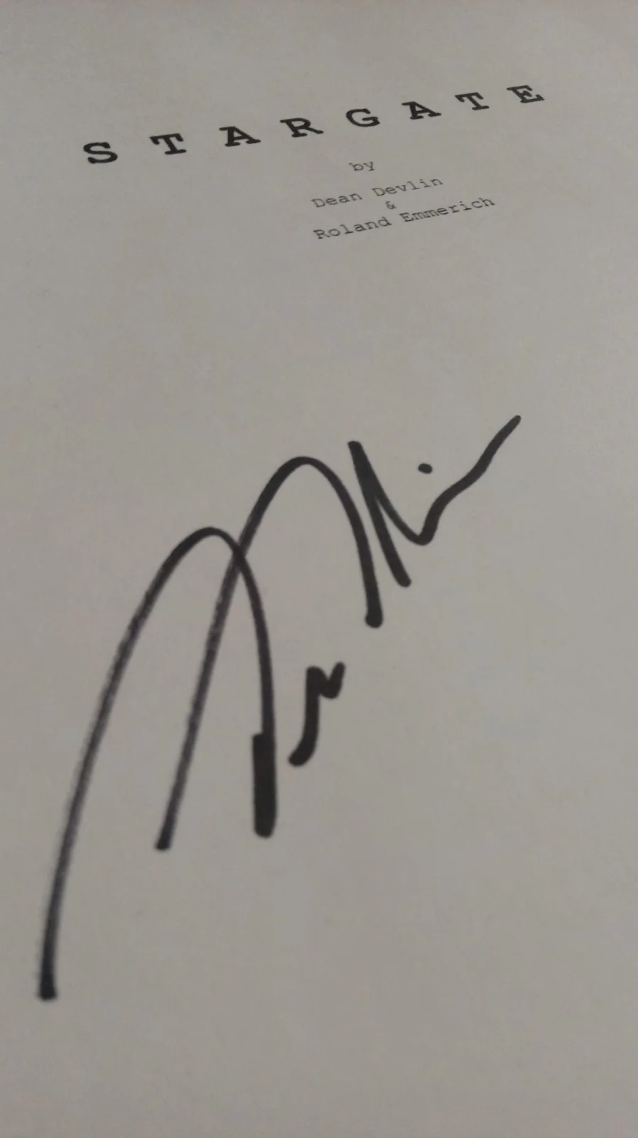 Dean Devlin — SIGNED Dean Devlin AUTOGRAPHED Original STARGATE Film Script Writer & Author COA, image 2