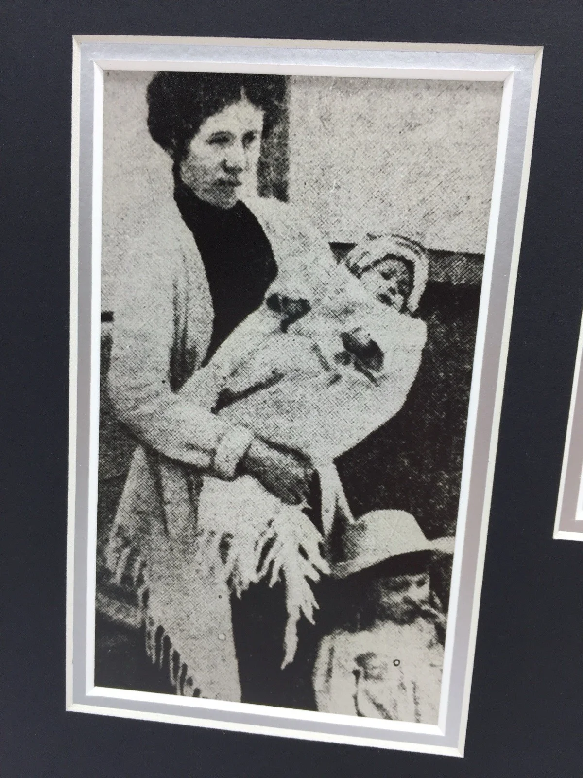 RARE Millvina Dean Titanic Survivor Signed Photo Display + COA AUTOGRAPH, изображение 2