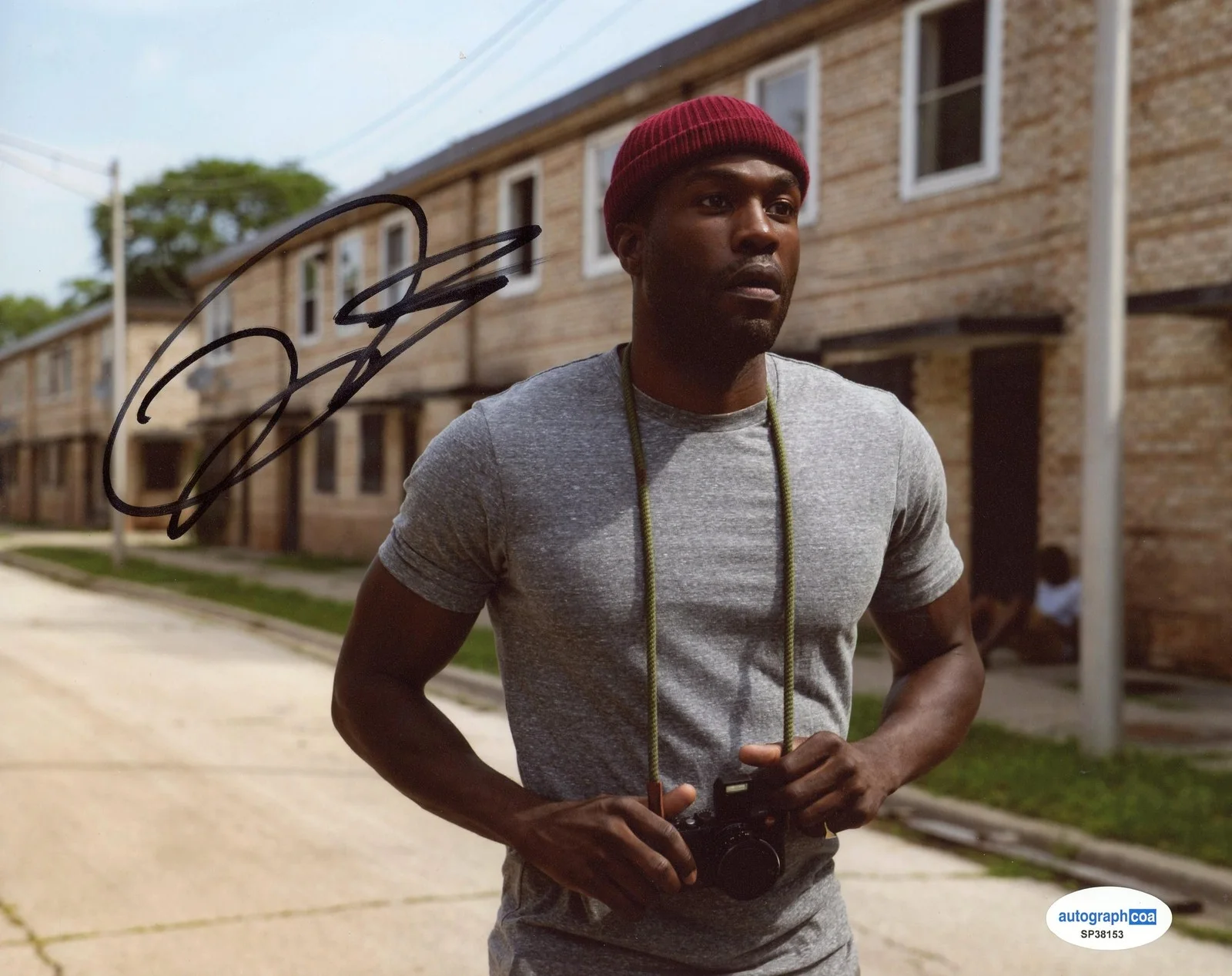 Yahya Abdul-Mateen II — Yahya Abdul-Mateen II "Candyman" AUTOGRAPH Signed 'Anthony McCoy' 8x10 Photo C, изображение 2