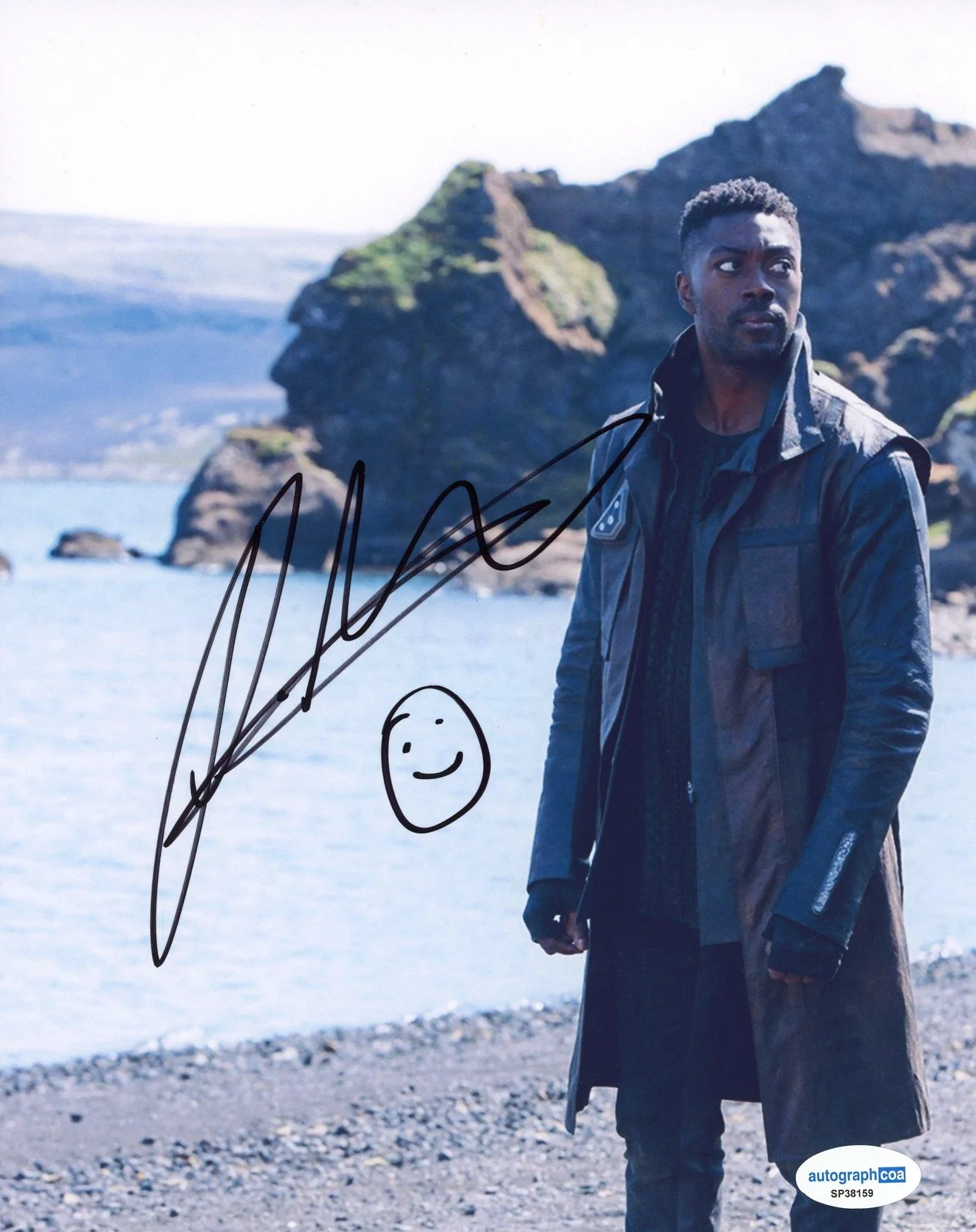 David Ajala — David Ajala "Star Trek: Discovery" AUTOGRAPH Signed Cleveland 8x10 Photo B ACOA, изображение 2
