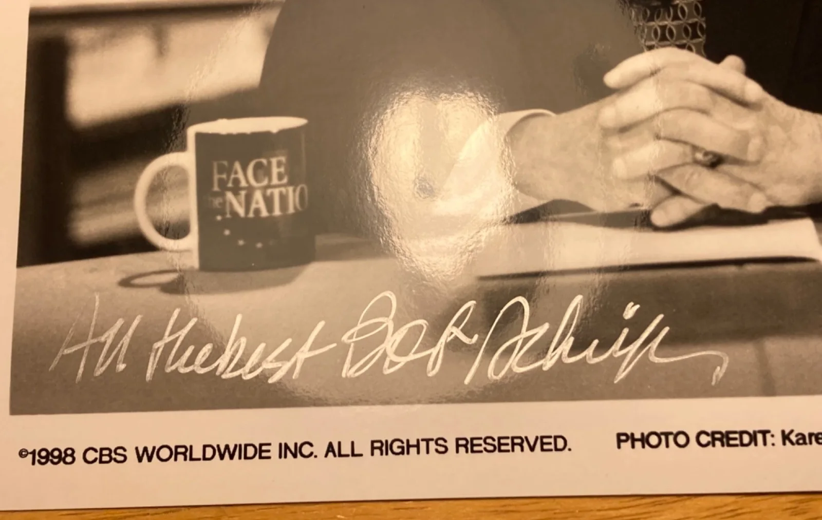 Hand SIGNED Bob Schieffer 7x9 (1998) Original CBS Press Photo - Face The Nation, изображение 3