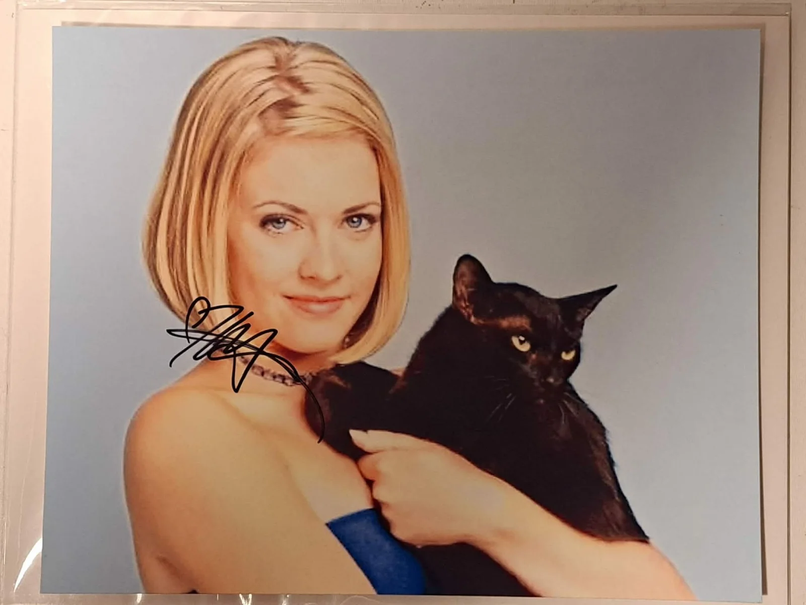 Melissa Joan Hart — Melissa Joan Hart Sabrina the Teenage Witch Signed Autograph 8x10 Photo