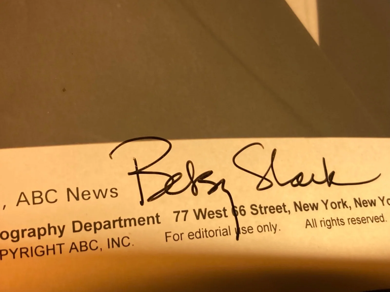Hand SIGNED Betsy Stark 7x9 Original ABC News Press Photo - Correspondent, image 5