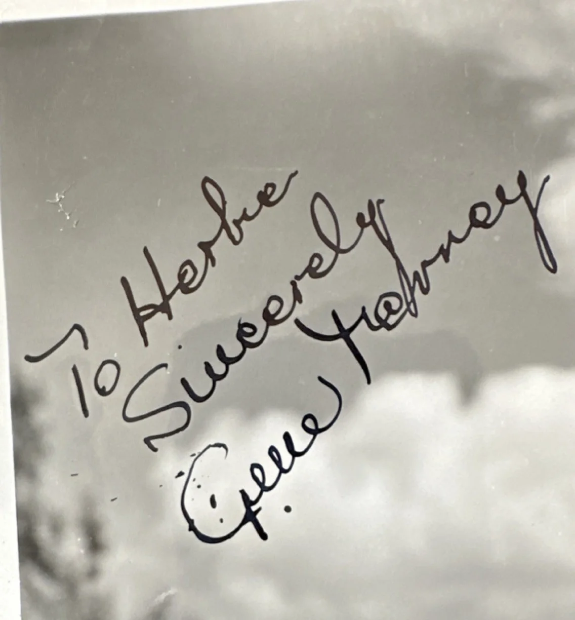 Gene Tierney — Gene Tierney Original Signed Photograph 20th Century Fox Autograph Movie, изображение 3