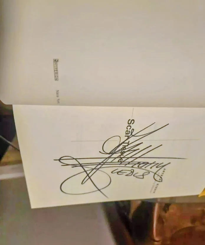 1st Ed Scar Tissue Anthony Kiedis AUTOGRAPHED Red Hot Chili Peppers signed book, image 4