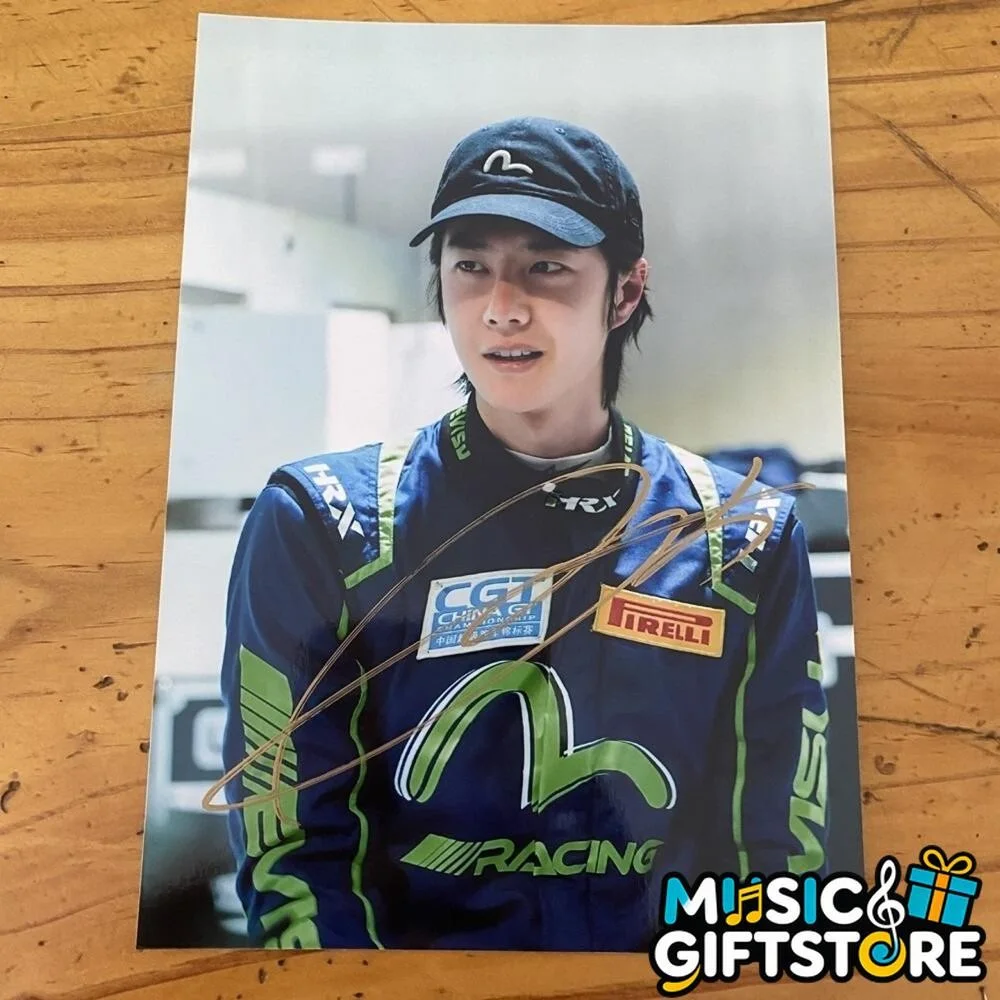 WANG YIBO YI BO PHOTO CARD PICTURE SIGNED AUTOGRAPHED COLLECTION 4*6 2025a #MUGS, изображение 3
