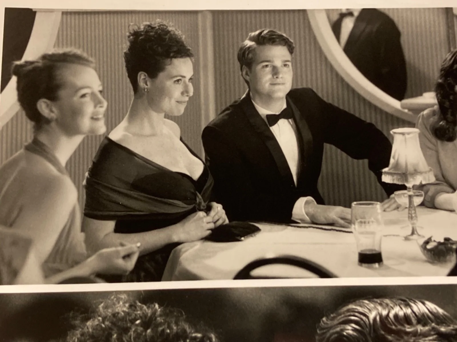 Hand SIGNED Minnie Driver 8x10 Press Photo (1995) Circle of Friends, изображение 3